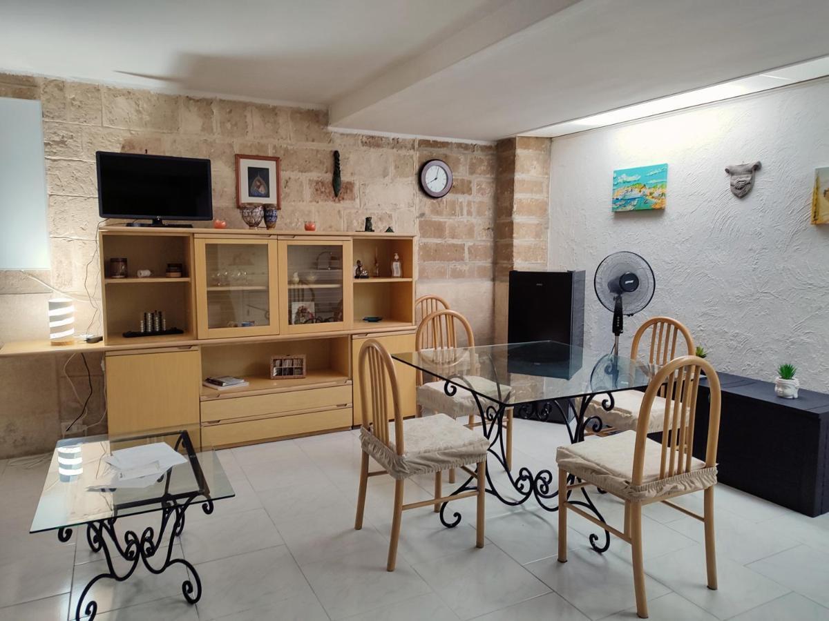 Casa Dante Διαμέρισμα Μπάρι Εξωτερικό φωτογραφία